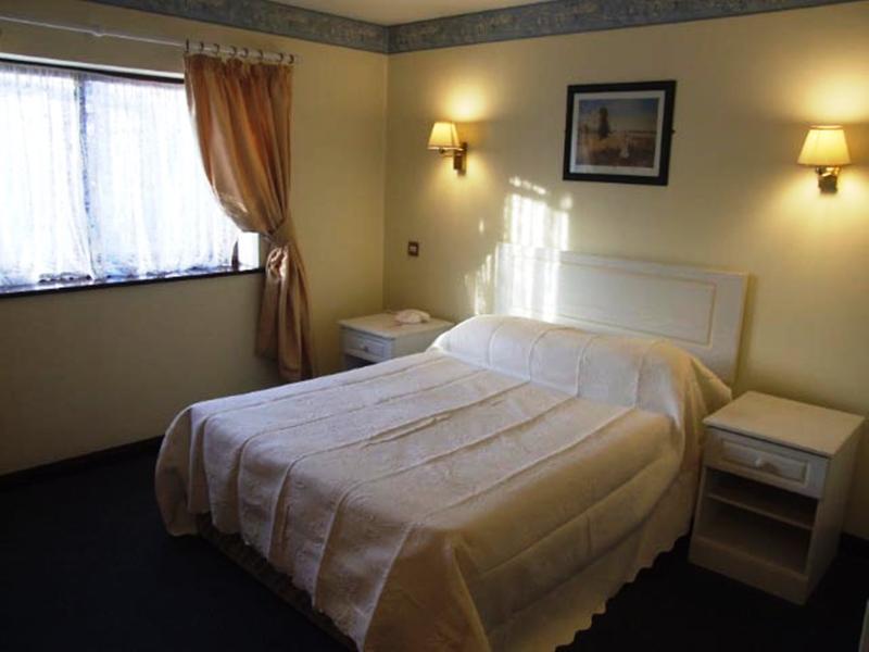 The Amblehurst Hotel 塞尔 外观 照片